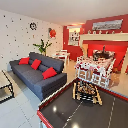 Du Gue Apartment
